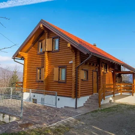 Mountain Family Nola Ivano Chalet *