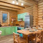 Mountain Family Nola Ivano Chalet *