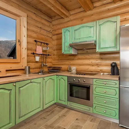 Mountain Family Nola Ivano *